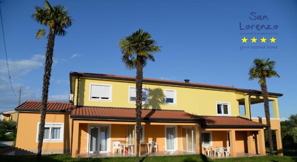 San Lorenzo Apartments Ловречица Экстерьер фото